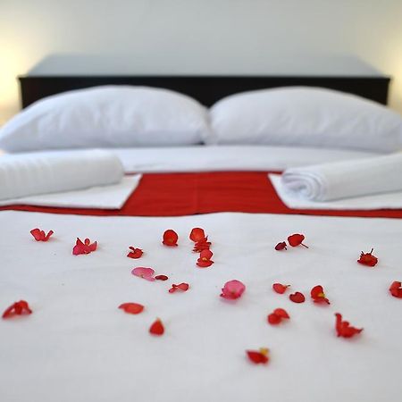 Sobe Oliva Hotel ซาเกร็บ ภายนอก รูปภาพ