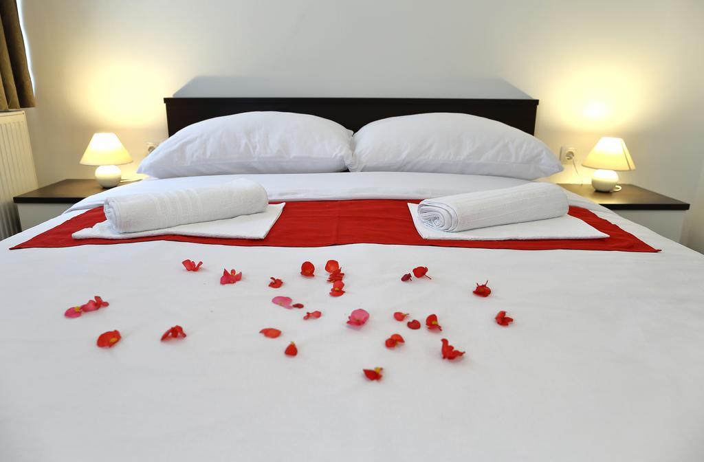 Sobe Oliva Hotel ซาเกร็บ ภายนอก รูปภาพ