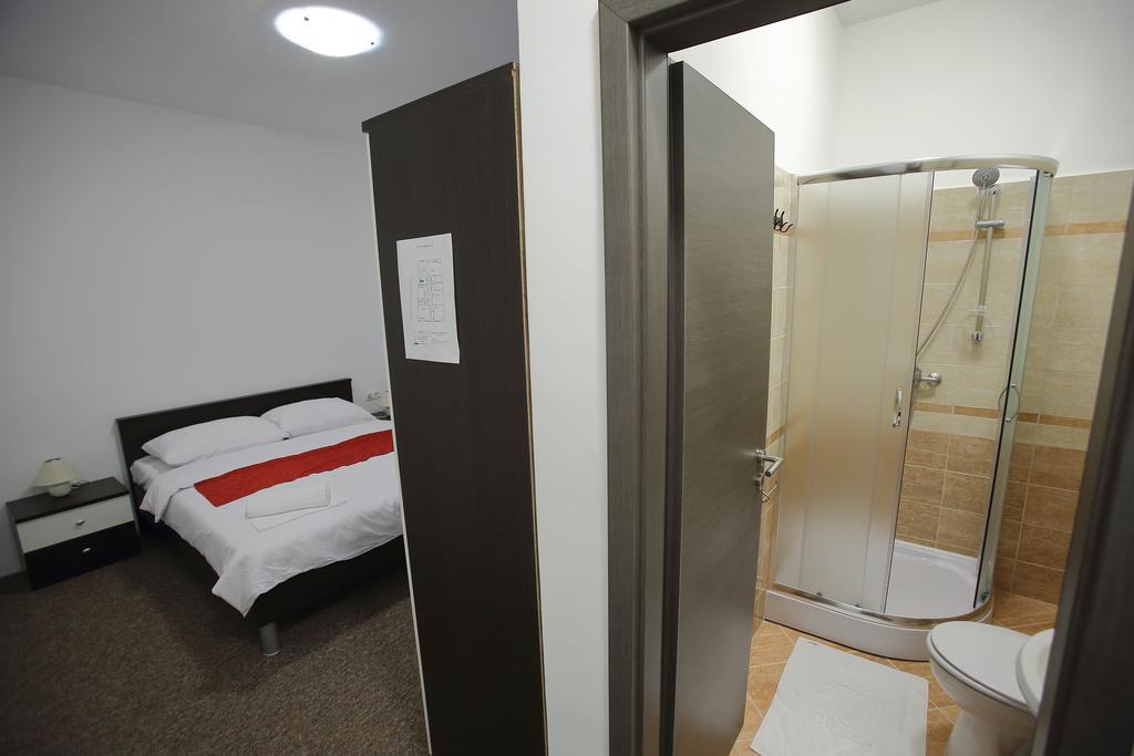 Sobe Oliva Hotel ซาเกร็บ ภายนอก รูปภาพ